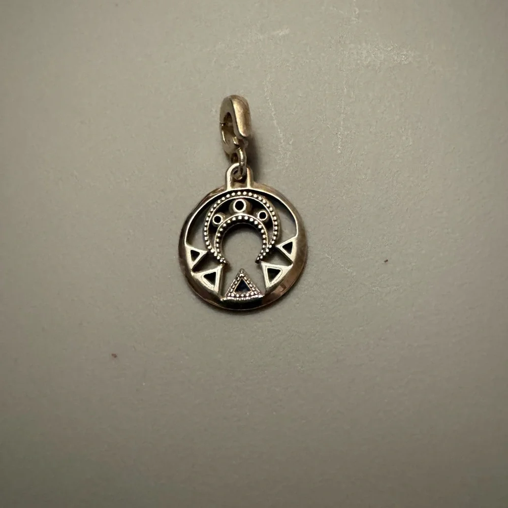 New Pandora me moon stone charm - Picture 3 of 4